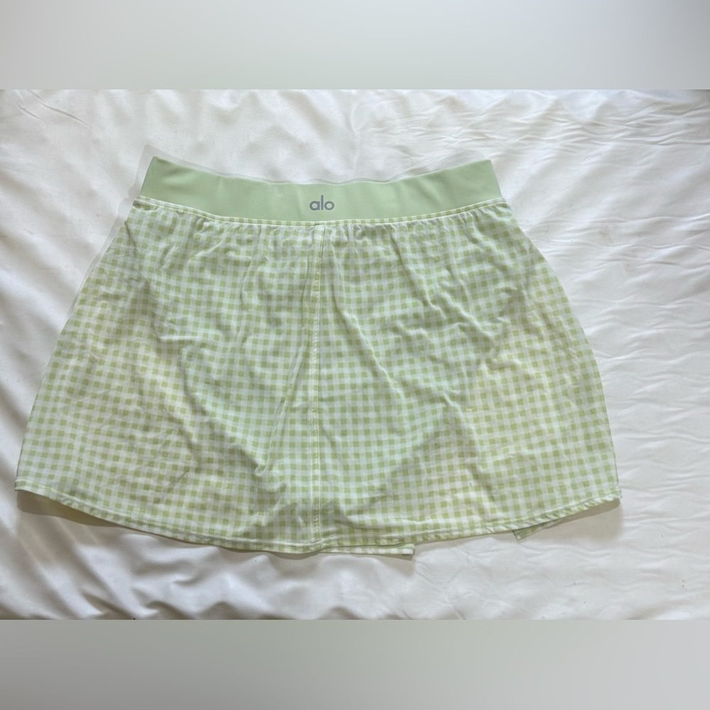 ALO Yoga Light Green Gingham Skort - Picture 7 of 7